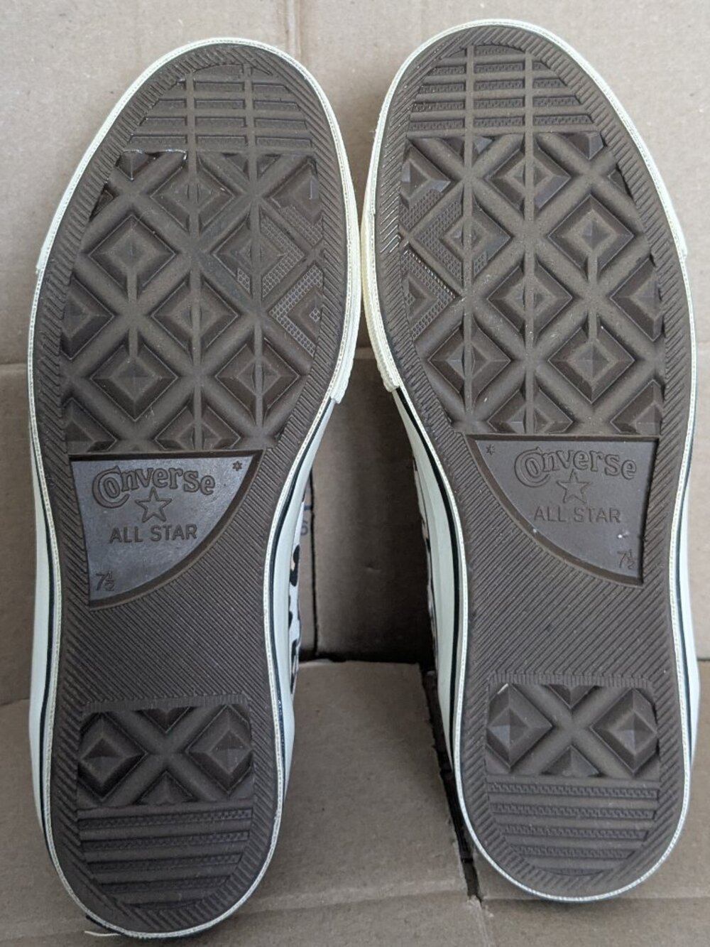 Jaguar Leopard Pattern Converse Chuck Taylor High Top Shoes Unisex Sz M9.5,W7.5 - Picture 10 of 15
